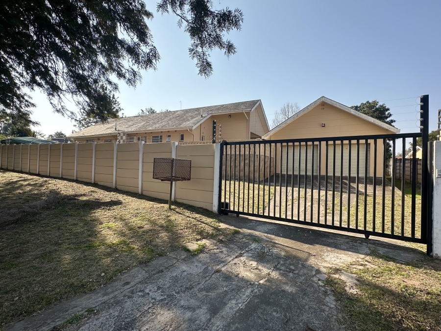 4 Bedroom Property for Sale in Fort Gale Eastern Cape